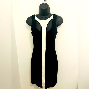 BCBG MaxAzria Black & White Fitted Midi Dress Full Back Zipper Size 2